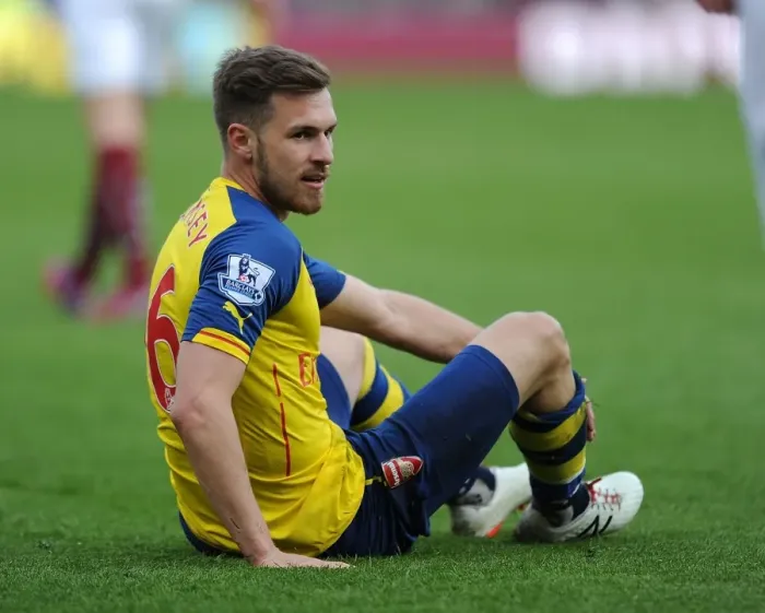 Framed Print : Ramsey in Action: Arsenal vs. Burnley, Premier League 2014-2015 Framed Print : Ramsey in Action: Arsenal vs. Burnley, Premier League 2014-2015