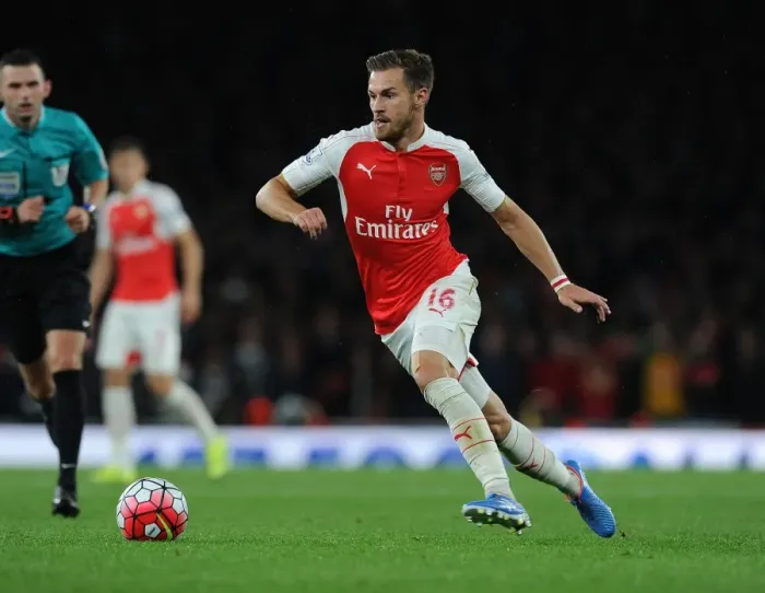 Framed Print : Ramsey in Action: Arsenal vs Liverpool, 2015 / 16 Premier League Framed Print : Ramsey in Action: Arsenal vs Liverpool, 2015 / 16 Premier League
