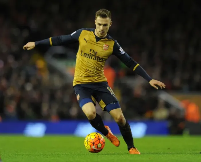 Framed Print : Ramsey in Action: Liverpool vs. Arsenal, Premier League 2015-16 Framed Print : Ramsey in Action: Liverpool vs. Arsenal, Premier League 2015-16