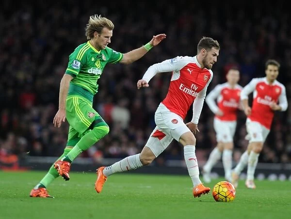 Ramsey Dashes Past Toivonen: Arsenal's Thrilling Victory Over Sunderland (2015-16 Premier League)