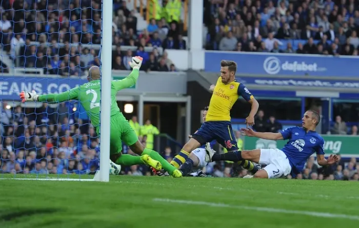 Framed Print : Ramsey Scores Brace: Everton vs. Arsenal, Premier League 2014 / 15