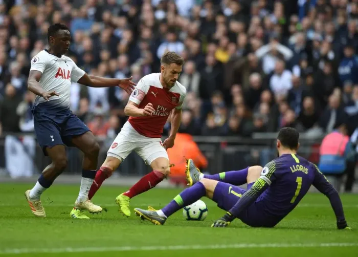 Framed Print : Ramsey Strikes: Dramatic Goal Against Tottenham Amidst Wanyama and Lloris Pressure (Premier League 2018-19)