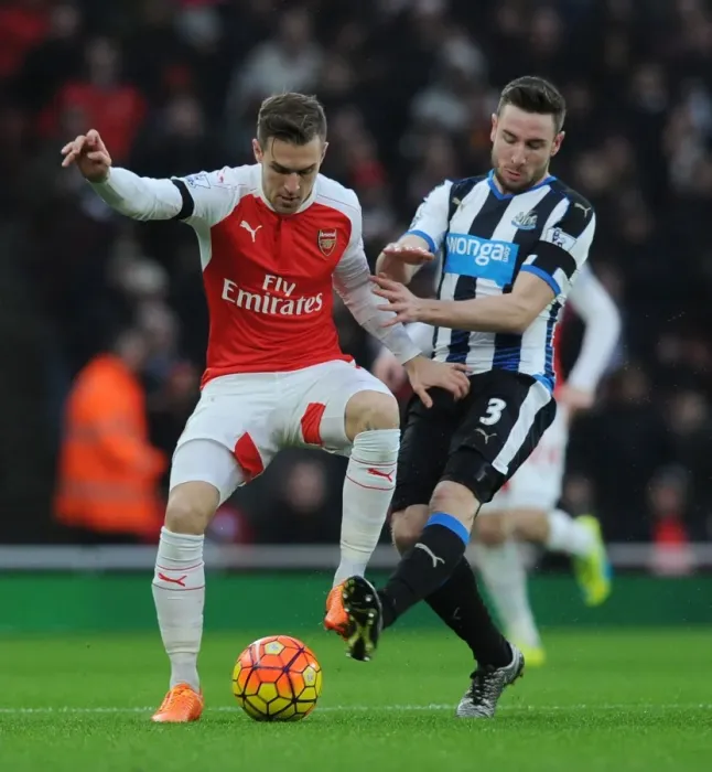 Framed Print : Ramsey vs Dummett: A Premier League Showdown - Arsenal vs Newcastle United (2015-16)