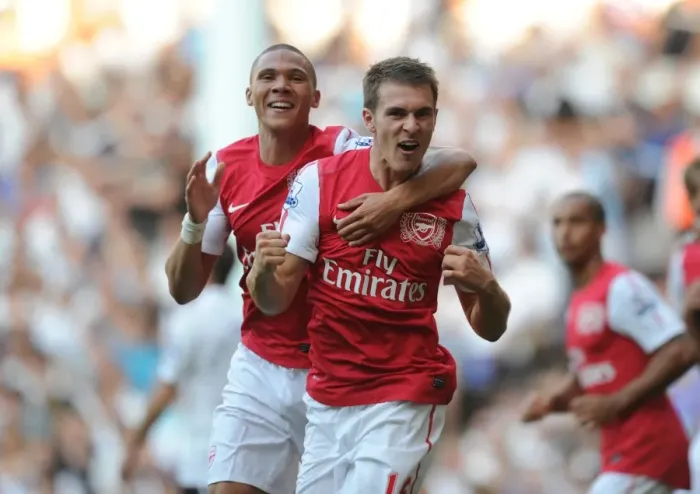Framed Print : Ramsey's Dramatic Goal: Arsenal's 2:1 Comeback at White Hart Lane