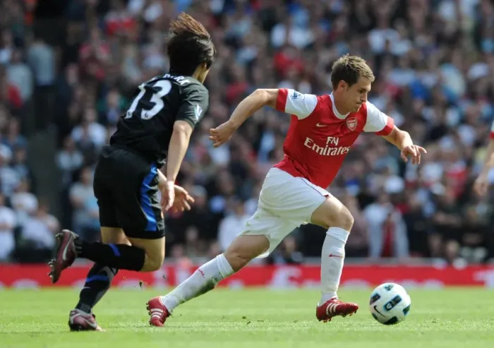 Framed Print : Ramsey's Stunner: Arsenal's 1-0 Victory Over Manchester United, 1 / 5 / 11