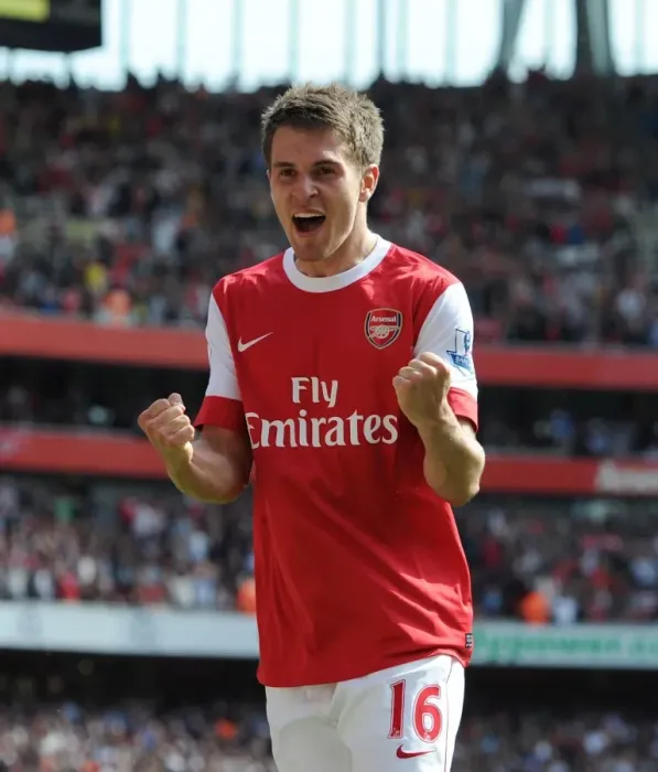 Framed Print : Ramsey's Thriller: Arsenal's Unforgettable 1-0 Victory Over Manchester United, Emirates Stadium, 2011 Framed Print : Ramsey's Thriller: Arsenal's Unforgettable 1-0 Victory Over Manchester United, Emirates Stadium, 2011