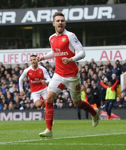 Ramsey's Thrilling Goal: Arsenal's Victory Over Tottenham Hotspur in the Premier League (2015-16)
