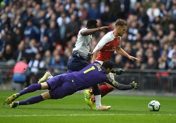 Ramsey's Unstoppable Goal: Overcoming Wanyama and Lloris Pressure (Premier League 2018-19)