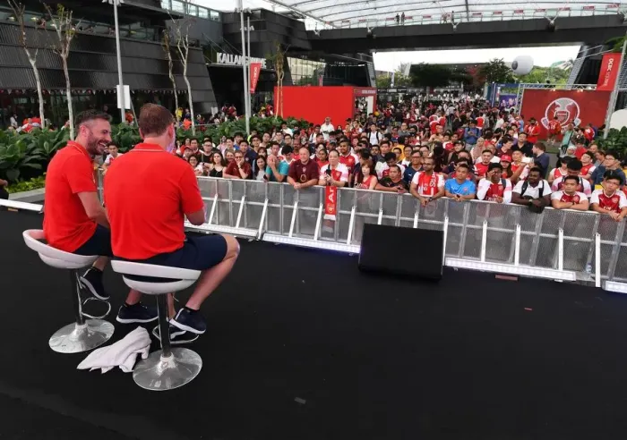 Framed Print : Ray Parlour Interviewed at Arsenal Fan Park Ahead of Arsenal vs Atletico Madrid - International Champions Cup 2018 Framed Print : Ray Parlour Interviewed at Arsenal Fan Park Ahead of Arsenal vs Atletico Madrid - International Champions Cup 2018