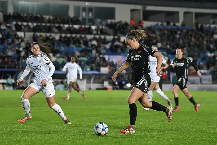 Framed Print : Real Madrid CF v Arsenal FC - UEFA Women's Champions League Quarter Finals First Leg Real Madrid CF v Arsenal FC - UEFA Women's Champions League Quarter Finals First Leg