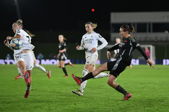 Framed Print : Real Madrid CF v Arsenal FC - UEFA Women's Champions League Quarter Finals First Leg Real Madrid CF v Arsenal FC - UEFA Women's Champions League Quarter Finals First Leg