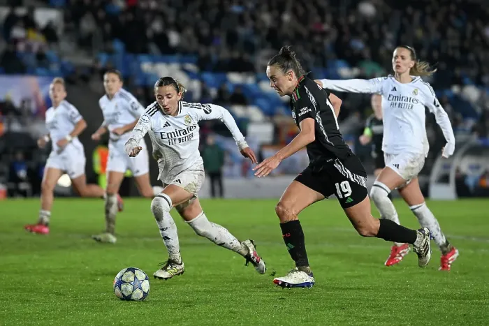 Framed Print : Real Madrid CF v Arsenal FC - UEFA Women's Champions League Quarter Finals First Leg Real Madrid CF v Arsenal FC - UEFA Women's Champions League Quarter Finals First Leg