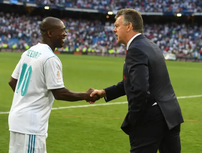 Framed Print : Real Madrid Legends vs. Arsenal Legends: A Clasic Encounter at the Bernabeu (2018-19)