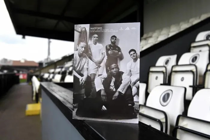 Framed Print : No More Red: Arsenal Women Unite Against Knife Crime and Youth Violence in FA Cup Match vs. Watford Women