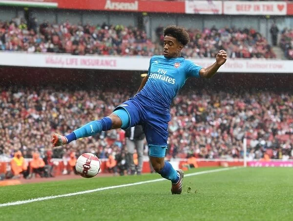 Reiss Nelson in Action: Arsenal vs SL Benfica, Emirates Cup 2017-18