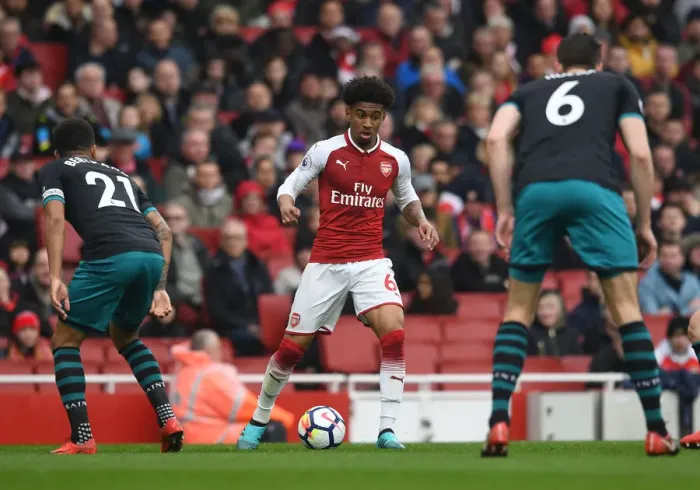 Framed Print : Reiss Nelson in Action: Arsenal vs Southampton, Premier League 2017-18 Framed Print : Reiss Nelson in Action: Arsenal vs Southampton, Premier League 2017-18