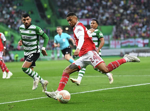 Reiss Nelson Goes Head-to-Head with Sporting CP in Europa League Showdown