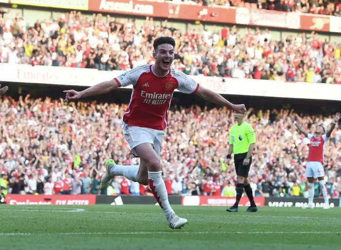 Framed Print : Rice's Stunner: Arsenal's Thrilling Victory over Manchester United in the 2023-24 Premier League