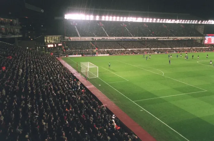 Framed Print : The Rivalry Intensifies: Arsenal vs Manchester United (2006) - A Scoreless Battle at Highbury Framed Print : The Rivalry Intensifies: Arsenal vs Manchester United (2006) - A Scoreless Battle at Highbury
