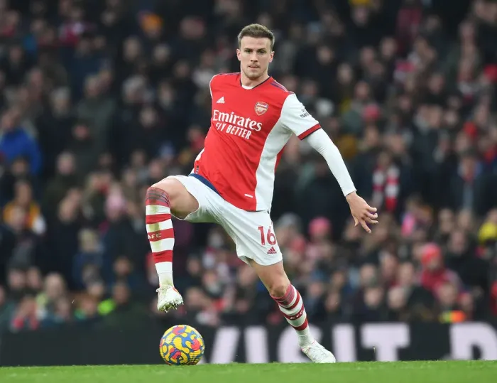 Framed Print : Rob Holding in Action: Arsenal vs Burnley, Premier League 2021-22 Framed Print : Rob Holding in Action: Arsenal vs Burnley, Premier League 2021-22