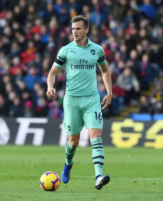 Framed Print : Rob Holding in Action: Arsenal vs Crystal Palace, Premier League 2018-19