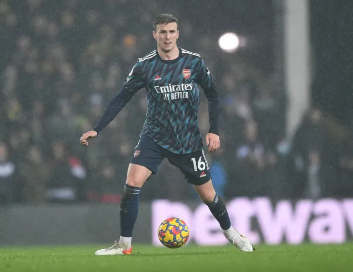 Framed Print : Rob Holding in Action: Arsenal's Defensive Showdown at Norwich City, Premier League 2021-22