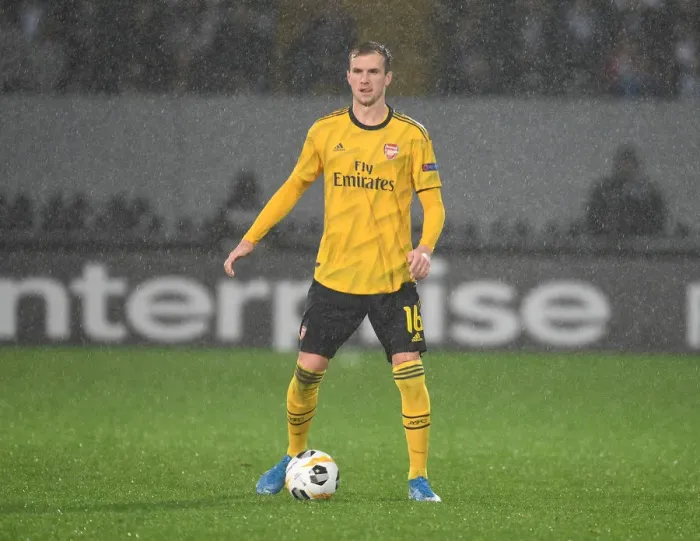 Framed Print : Rob Holding in Action: Arsenal's Europa League Battle against Vitoria Guimaraes Framed Print : Rob Holding in Action: Arsenal's Europa League Battle against Vitoria Guimaraes