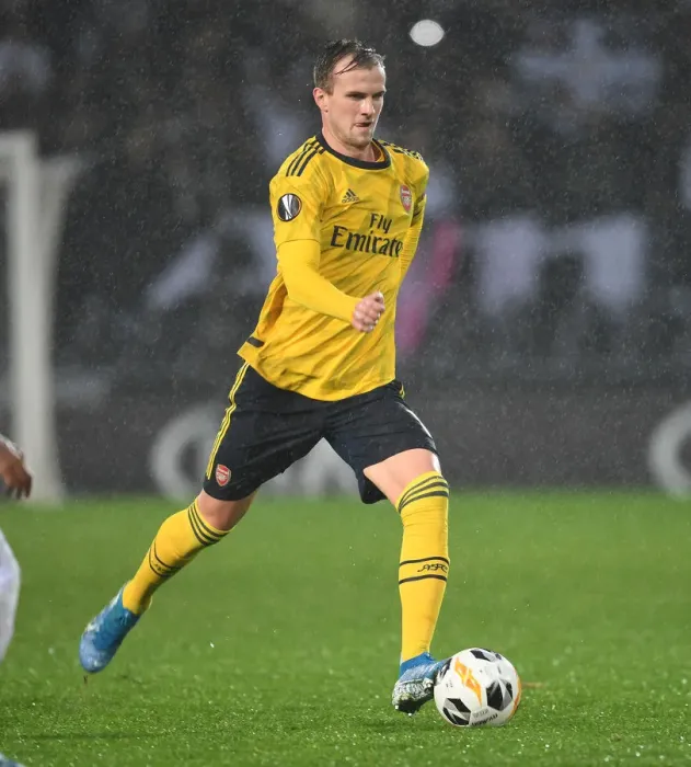 Framed Print : Rob Holding in Action: Arsenal's Europa League Clash vs Vitoria Guimaraes