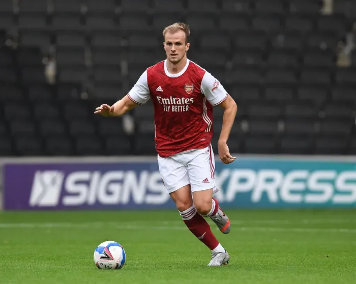 Framed Print : Rob Holding in Action: Arsenal's Pre-Season Battle against MK Dons, 2020