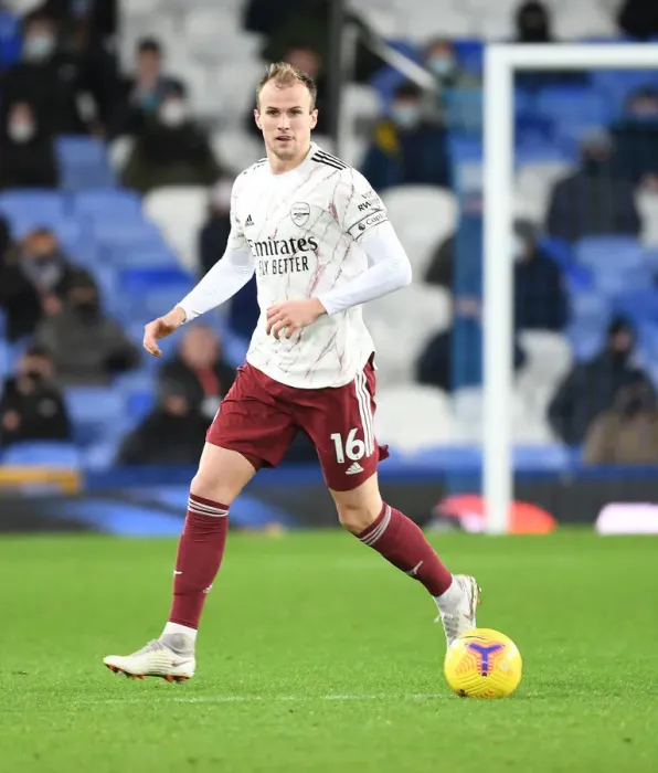 Framed Print : Rob Holding in Action: Everton vs Arsenal, Premier League 2020-21 Framed Print : Rob Holding in Action: Everton vs Arsenal, Premier League 2020-21