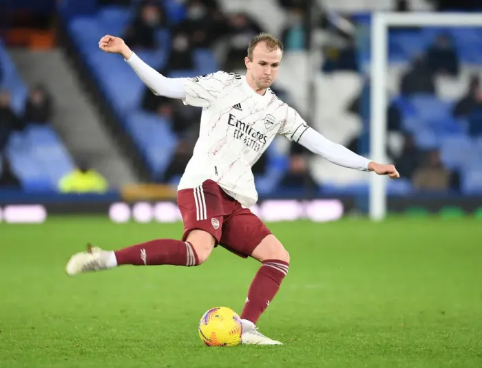 Framed Print : Rob Holding in Action: Everton vs Arsenal, Premier League 2020-21 Framed Print : Rob Holding in Action: Everton vs Arsenal, Premier League 2020-21