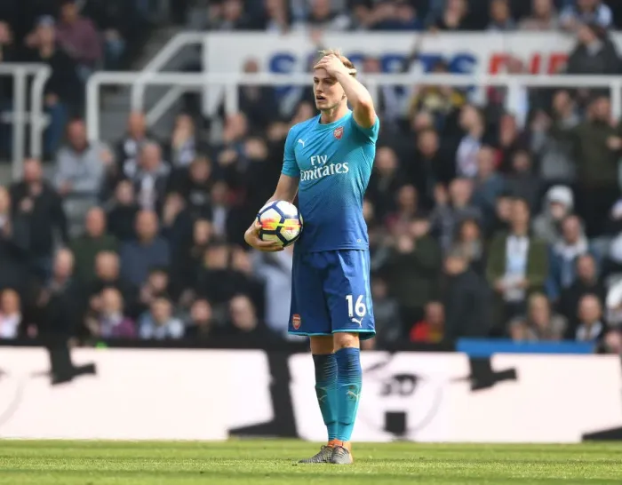 Framed Print : Rob Holding in Action: Newcastle United vs Arsenal, Premier League 2017-18 Framed Print : Rob Holding in Action: Newcastle United vs Arsenal, Premier League 2017-18