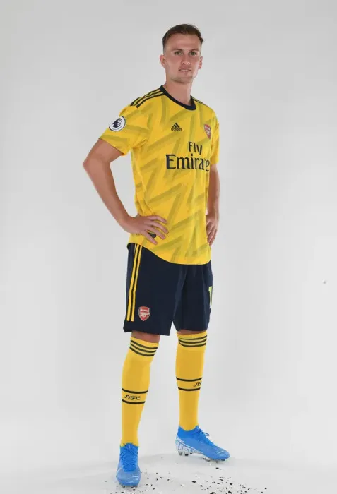 Framed Print : Rob Holding: Gearing Up for Arsenal's 2019-20 Season at Training