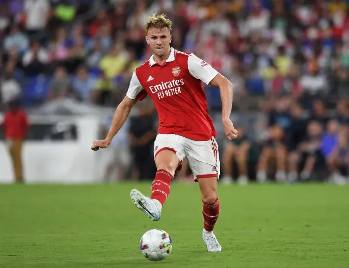 Framed Print : Rob Holding Stands Firm: Arsenal's Defender Braves Pre-Season Clash Against Everton