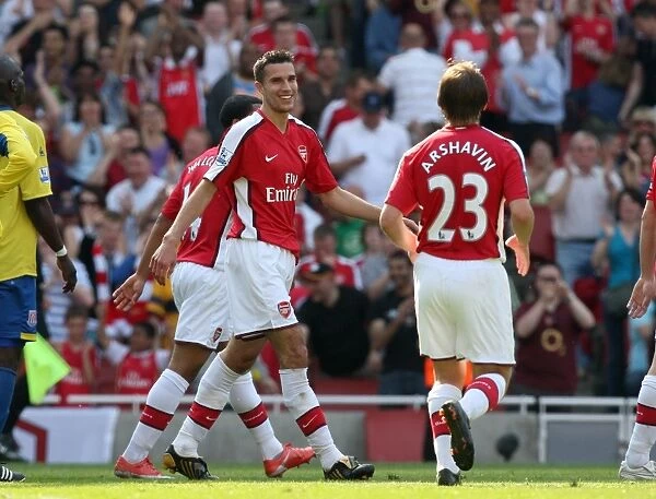 Robin van Perise celebrates scoring Arsenals 4th goal his 2nd