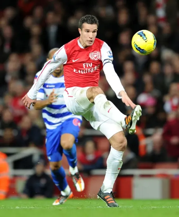 Framed Print : Robin van Persie in Action for Arsenal against Queens Park Rangers (2011-12)