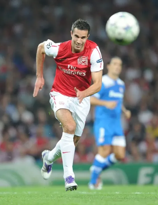 Framed Print : Robin van Persie in Action: Arsenal vs. Olympiacos, UEFA Champions League 2011-12 Framed Print : Robin van Persie in Action: Arsenal vs. Olympiacos, UEFA Champions League 2011-12
