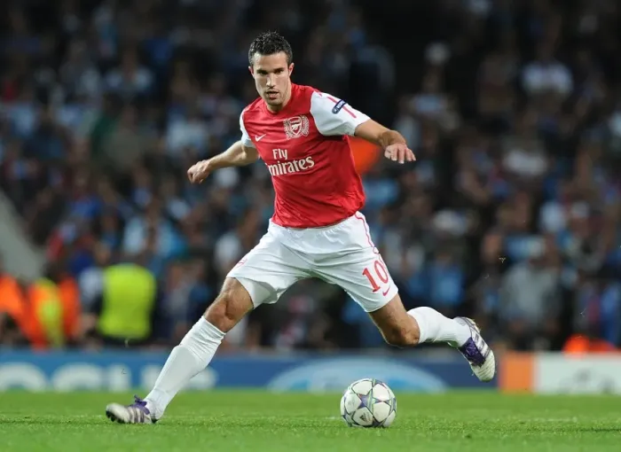 Framed Print : Robin van Persie in Action: Arsenal vs Olympique de Marseille, UEFA Champions League 2011-12 Framed Print : Robin van Persie in Action: Arsenal vs Olympique de Marseille, UEFA Champions League 2011-12