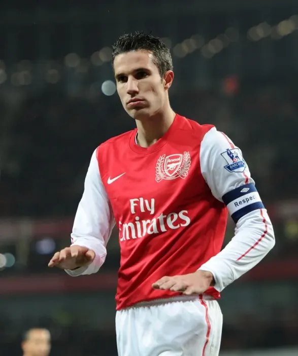 Framed Print : Robin van Persie in Action: Arsenal's Star Strikes FA Cup 2011-12