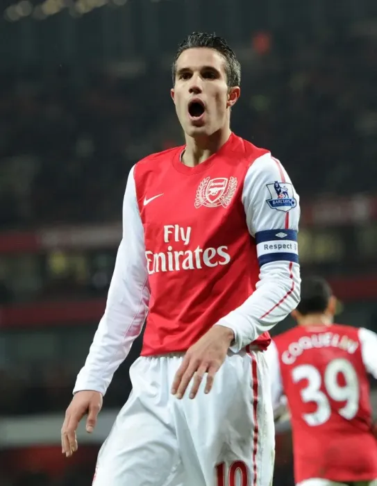Framed Print : Robin van Persie in Action: Arsenal's Star Strikes FA Cup Clash vs Aston Villa, 2011-12