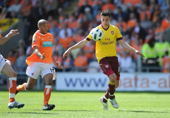 Framed Print : Robin van Persie (Arsenal) Alex Baptist (Blackpool). Blackpool 1: 3 Arsenal Framed Print : Robin van Persie (Arsenal) Alex Baptist (Blackpool). Blackpool 1: 3 Arsenal