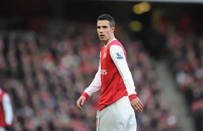 Framed Print : Robin van Persie (Arsenal). Arsenal 3: 0 Wigan Athletic. Barclays Premier League