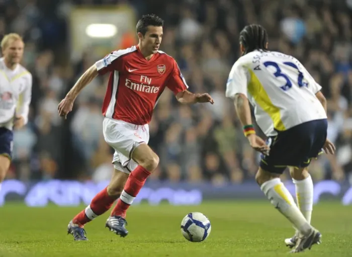 Framed Print : Robin van Persie (Arsenal) Beniot Assou-Ekotto (Tottenham). Tottenham Hotspur 2: 1 Arsenal Framed Print : Robin van Persie (Arsenal) Beniot Assou-Ekotto (Tottenham). Tottenham Hotspur 2: 1 Arsenal