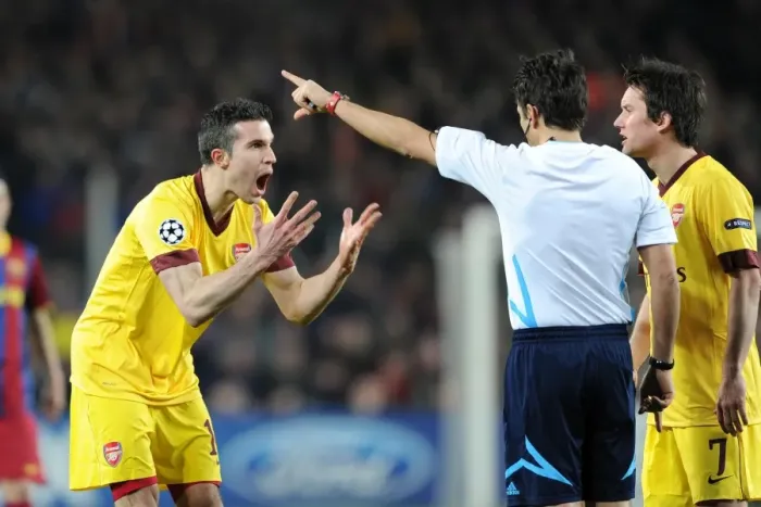Framed Print : Robin van Persie (Arsenal) explains to referee Busacca that he couldn t hear his whistle Framed Print : Robin van Persie (Arsenal) explains to referee Busacca that he couldn t hear his whistle