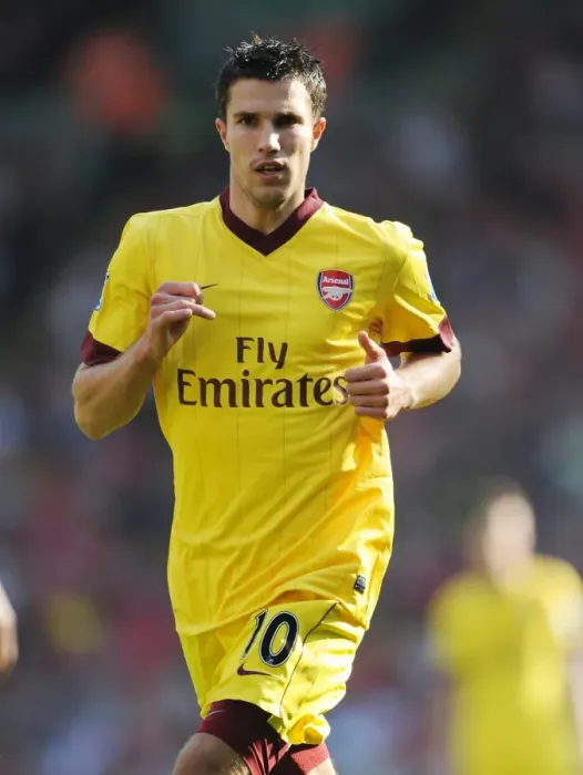 Framed Print : Robin van Persie (Arsenal). Liverpool 1: 1 Arsenal, Barclays Premier League Framed Print : Robin van Persie (Arsenal). Liverpool 1: 1 Arsenal, Barclays Premier League
