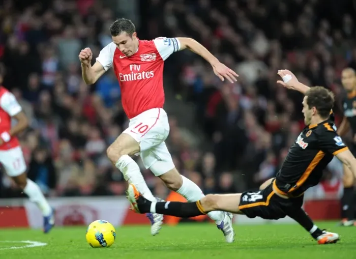 Framed Print : Robin van Persie (Arsenal) Roger Johnson (Wolves). Arsenal 1: 1 Wolverhampton Wanderers