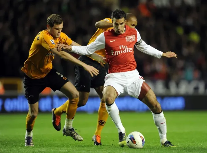 Framed Print : Robin van Persie Fends Off Stearman and Henry in Intense Wolverhampton-Arsenal Clash, Premier League 2011-12