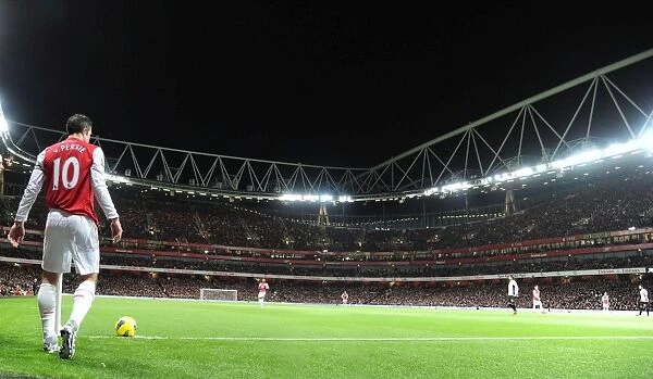 Robin van Persie Prepares for Corner Kick: Arsenal vs. Fulham, 2011-12