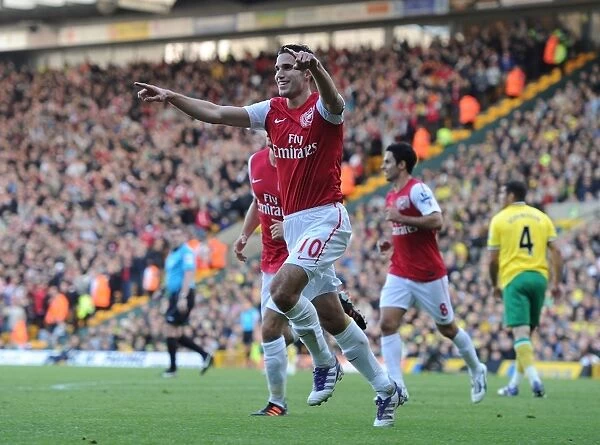 Robin van Persie Scores First Goal: Norwich City vs. Arsenal, Premier League 2011-12
