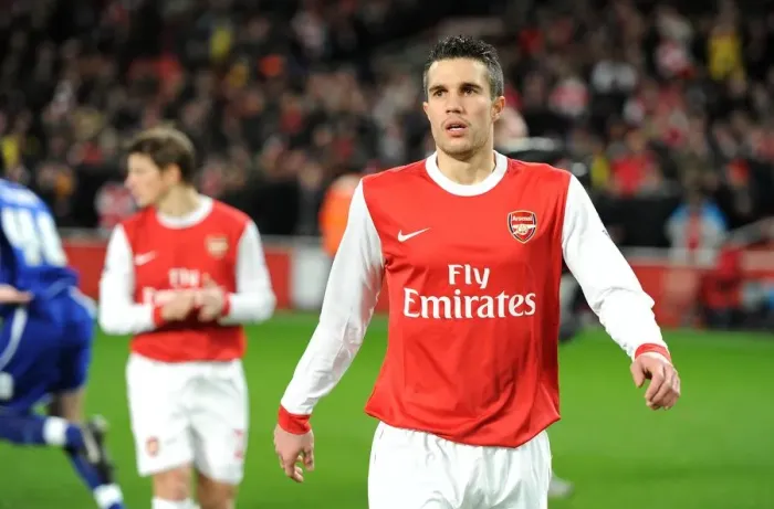 Framed Print : Robin van Persie Scores Hat-trick: Arsenal Crushes Ipswich Town 3-0 in Carling Cup Semi-Final